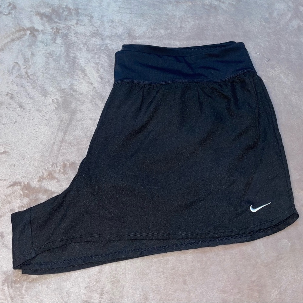 Nike short size 2X